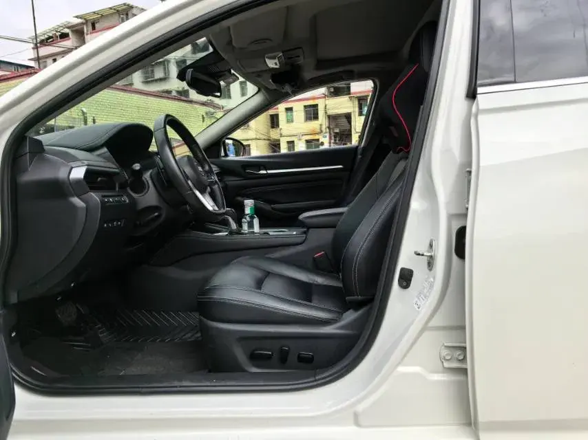 2021 NISSAN TEANA thumbnail 4