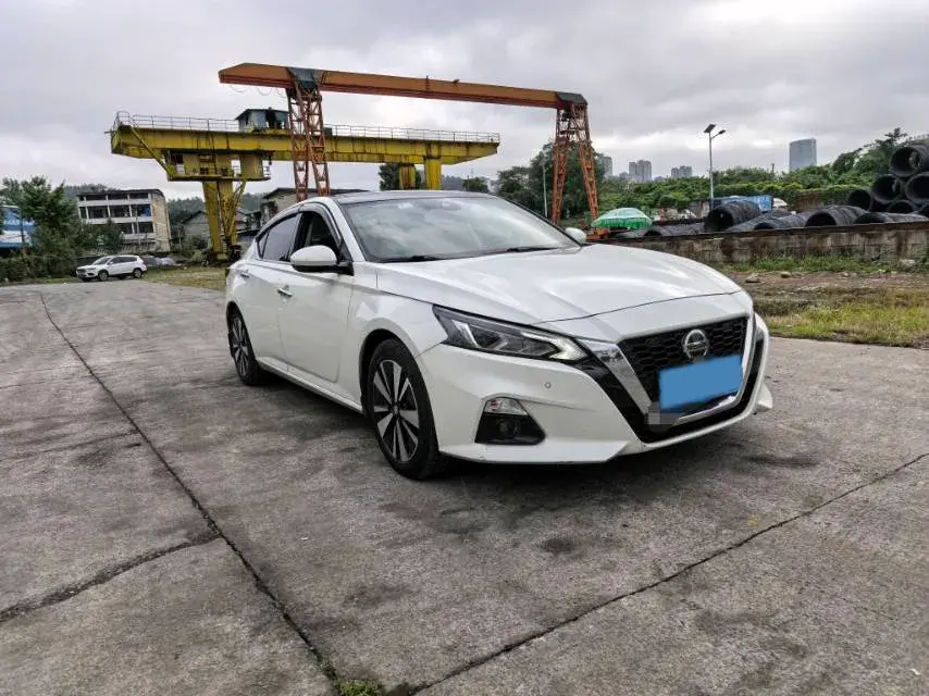 2021 NISSAN TEANA thumbnail 3