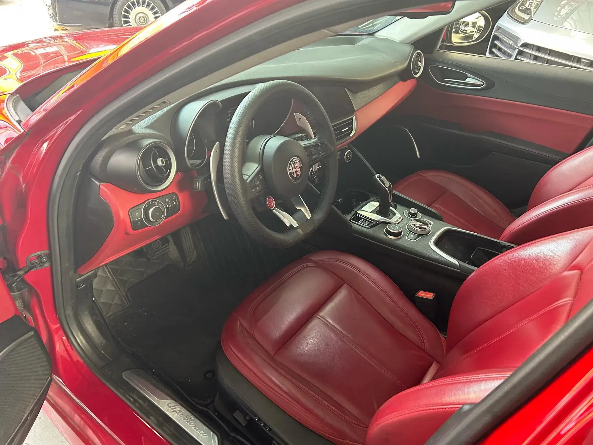 2020 ALFA ROMEO thumbnail 2