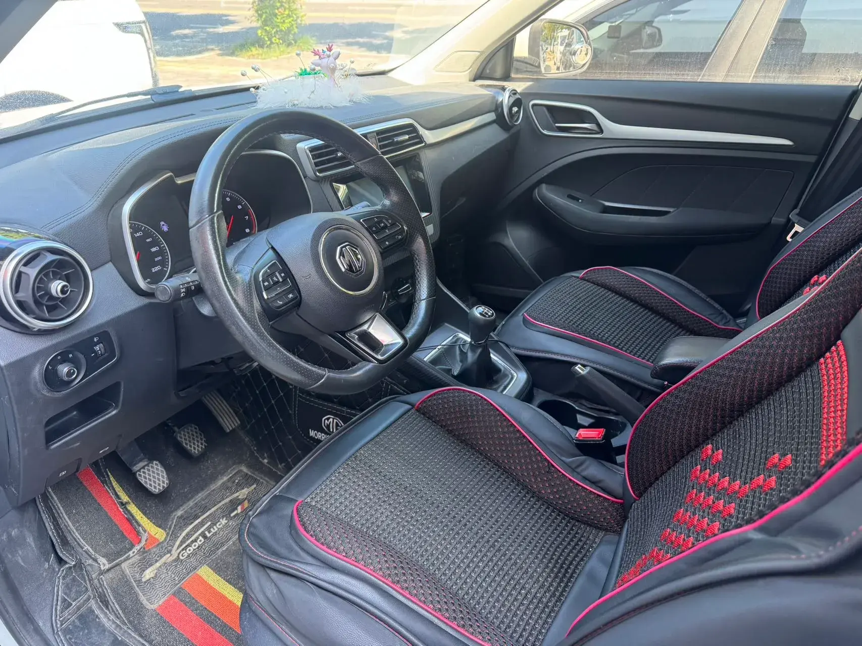 2017 MG ZS thumbnail 4