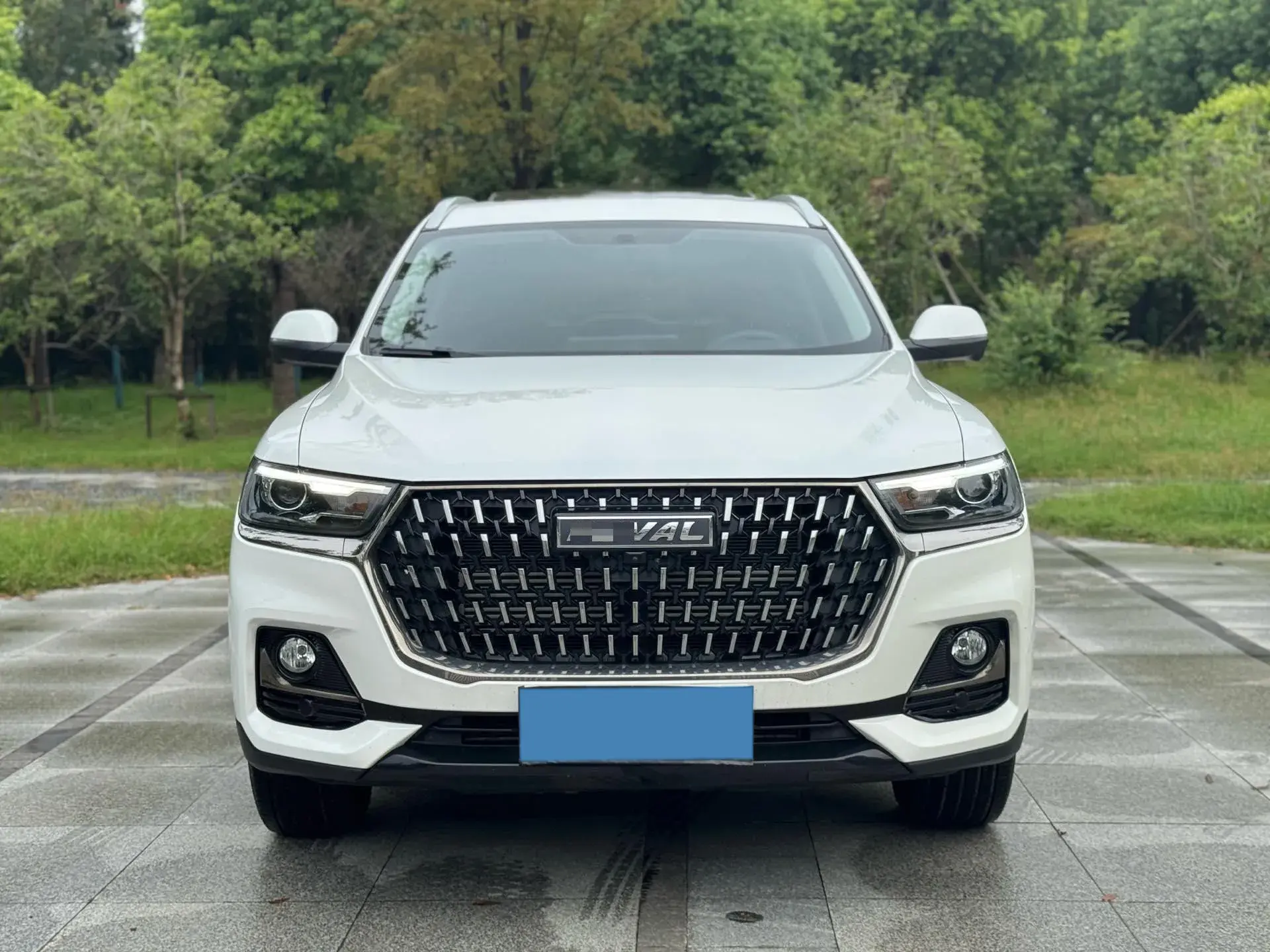 2023 HAVAL H6 thumbnail 2