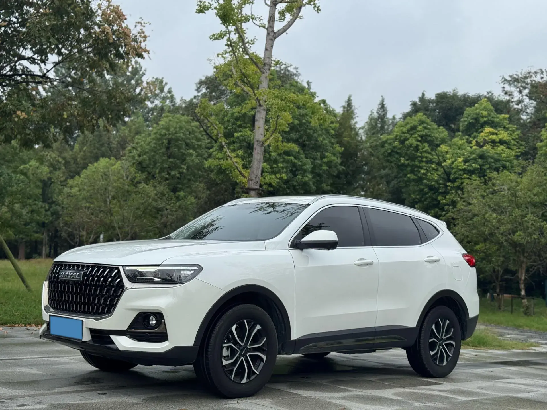 2023 HAVAL H6 view 1