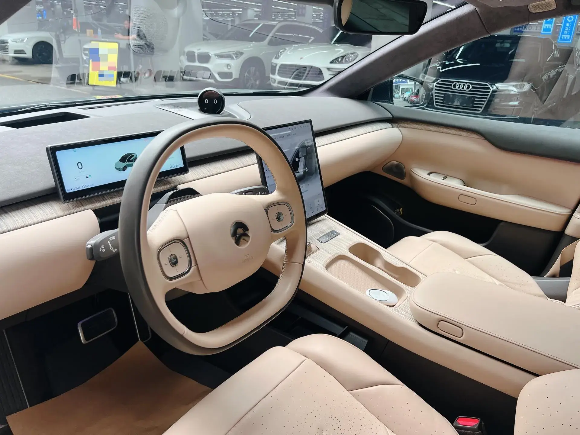 2021 VOLKSWAGEN ID.6 thumbnail 4