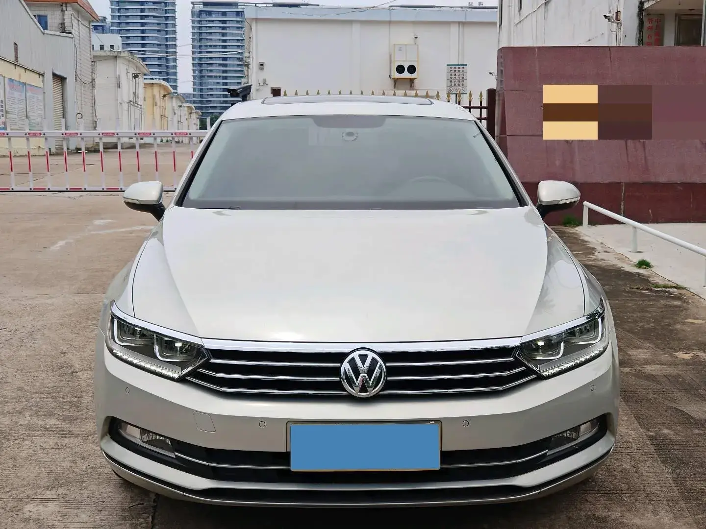 2019 VOLKSWAGEN MAGOTAN thumbnail 2