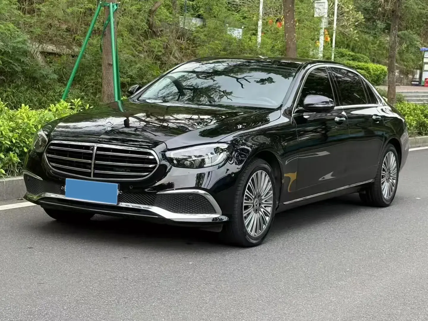 2022 MERCEDES-BENZ E view 1