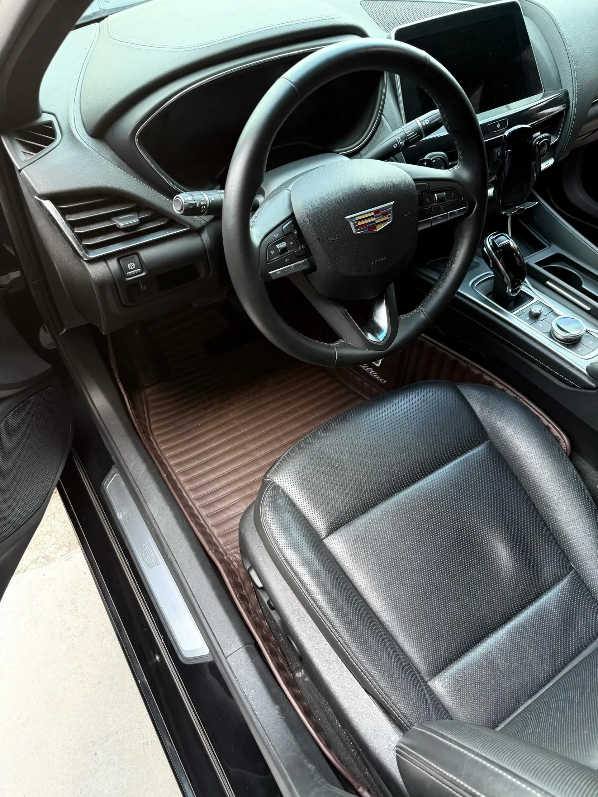 2023 CADILLAC CT5 thumbnail 4