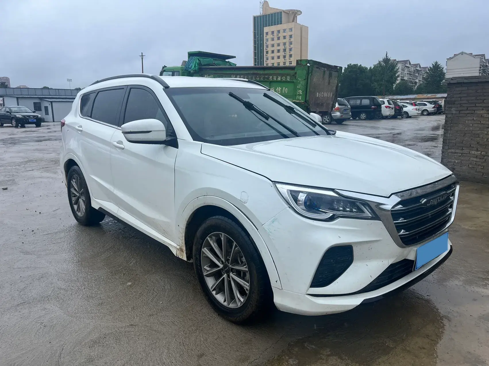 2020 JETOUR X70 thumbnail 3