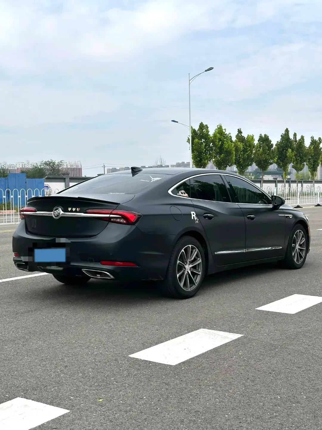 2019 BUICK LARCOSSE thumbnail 2