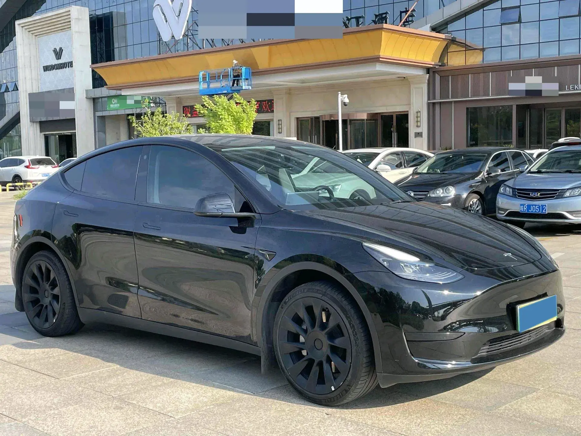 2022 TESLA MODEL thumbnail 3