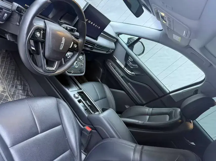 2021 LINCOLN CORSAIR thumbnail 4