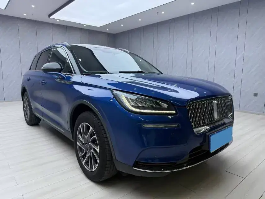 2021 LINCOLN CORSAIR thumbnail 2