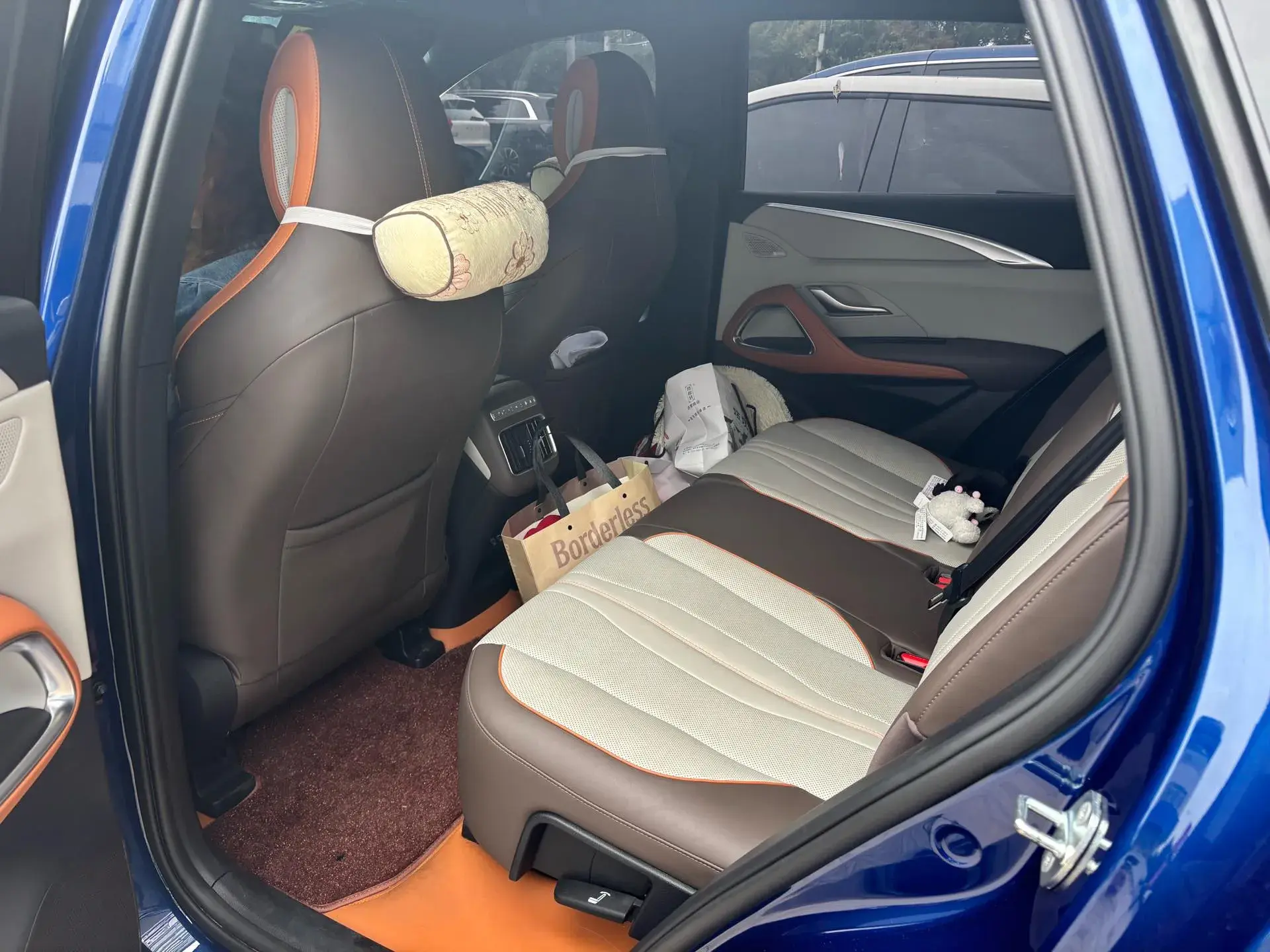 2022 BYD SONG thumbnail 3