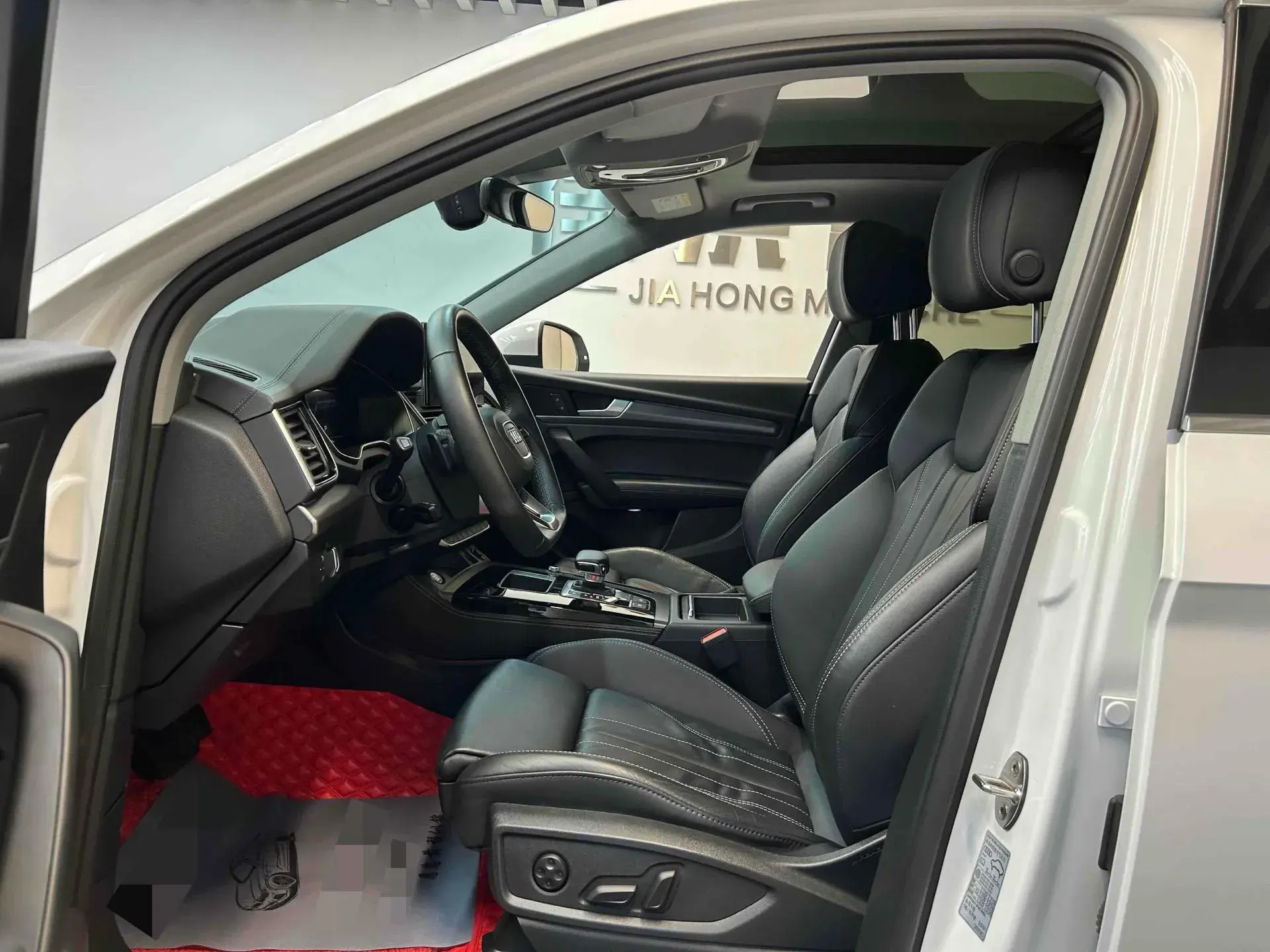 2022 AUDI Q5L thumbnail 4