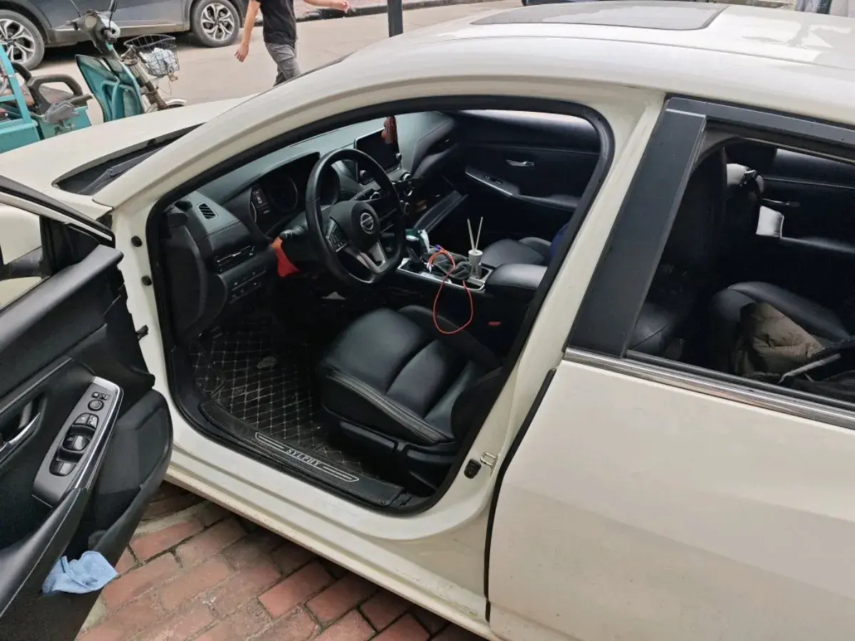 2020 NISSAN SYLPHY thumbnail 4