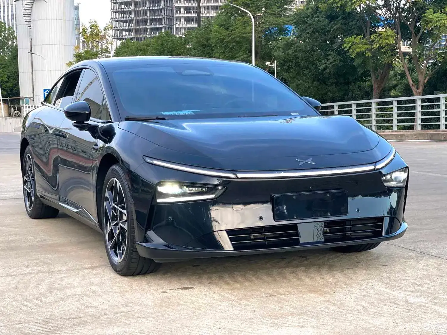 2024 XPENG P7+ thumbnail 2