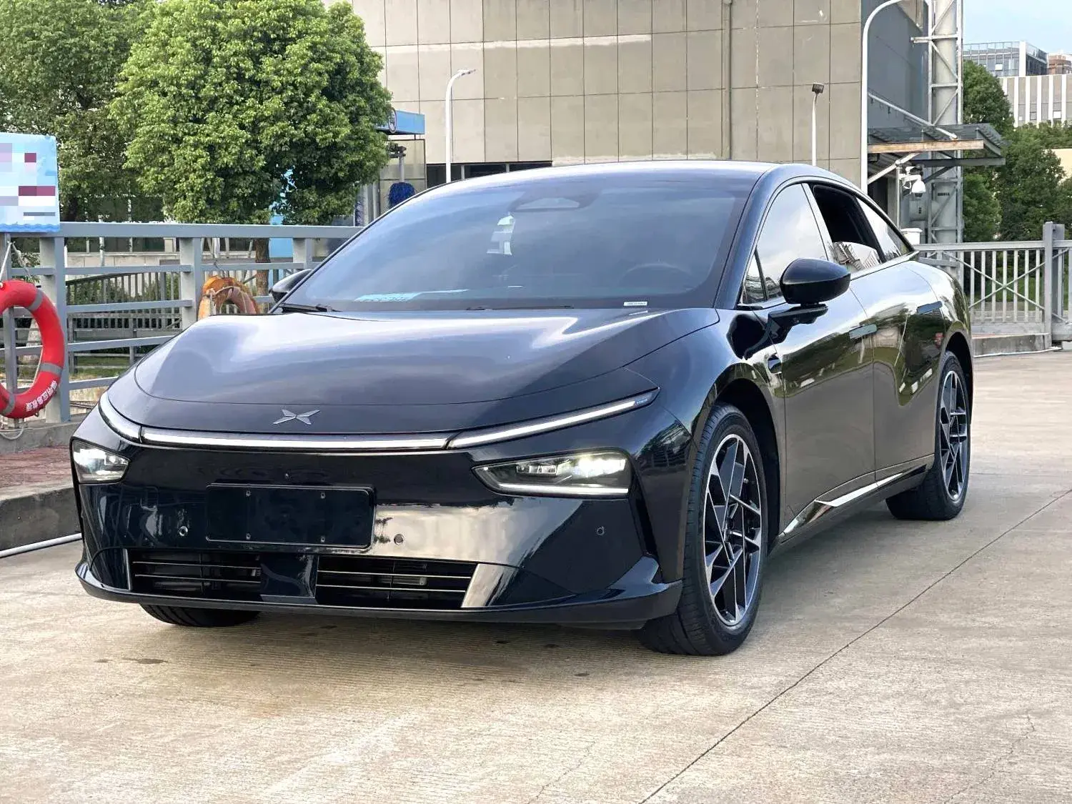 2024 XPENG P7+ view 1