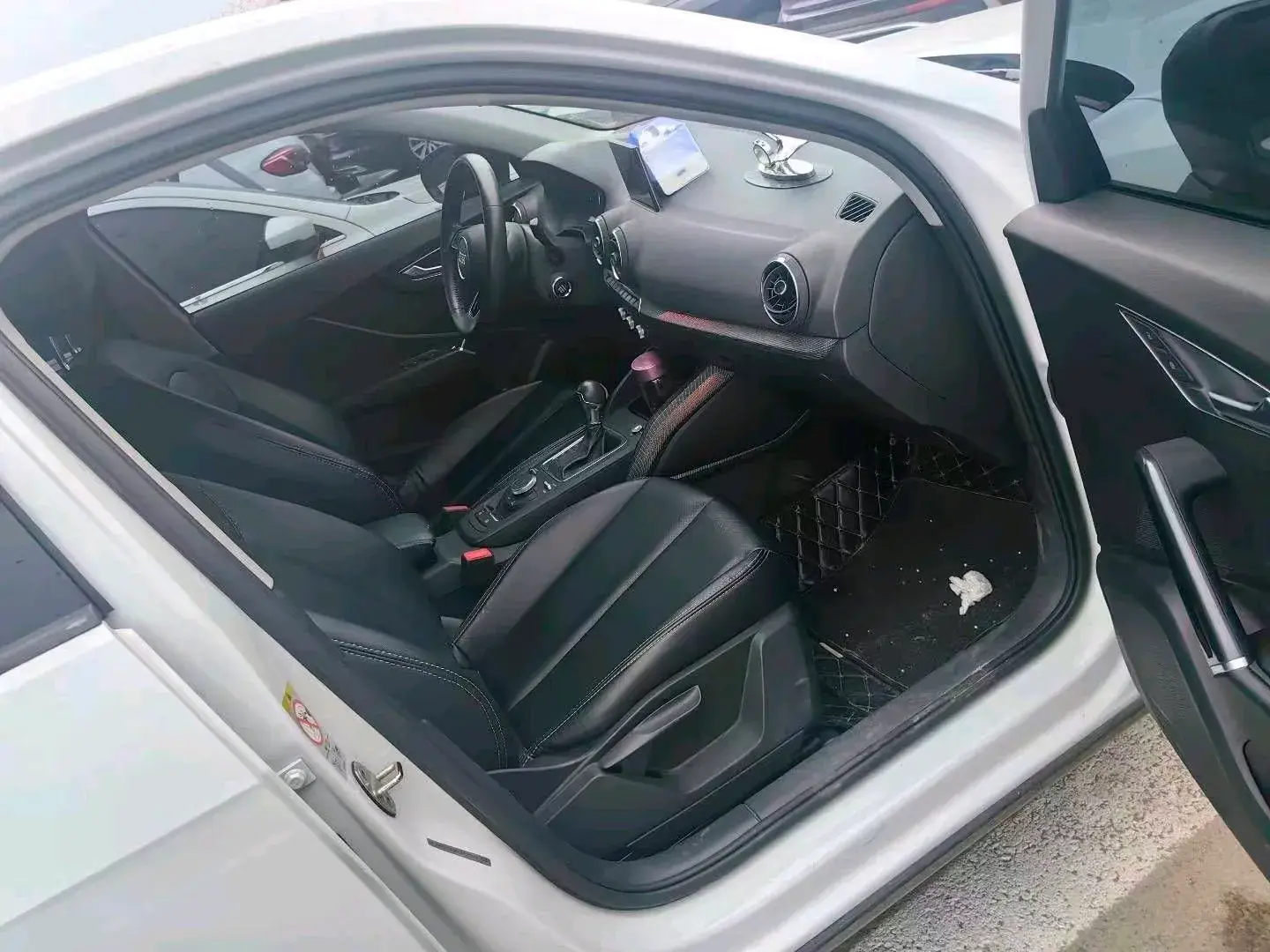 2018 AUDI Q2L thumbnail 3