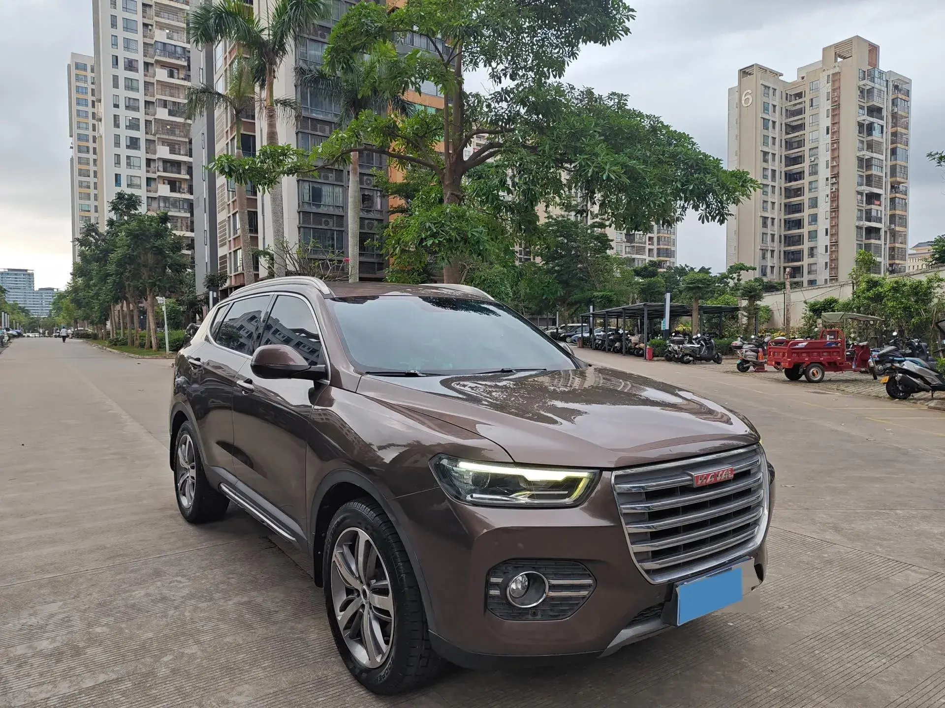 2017 HAVAL H6 thumbnail 3