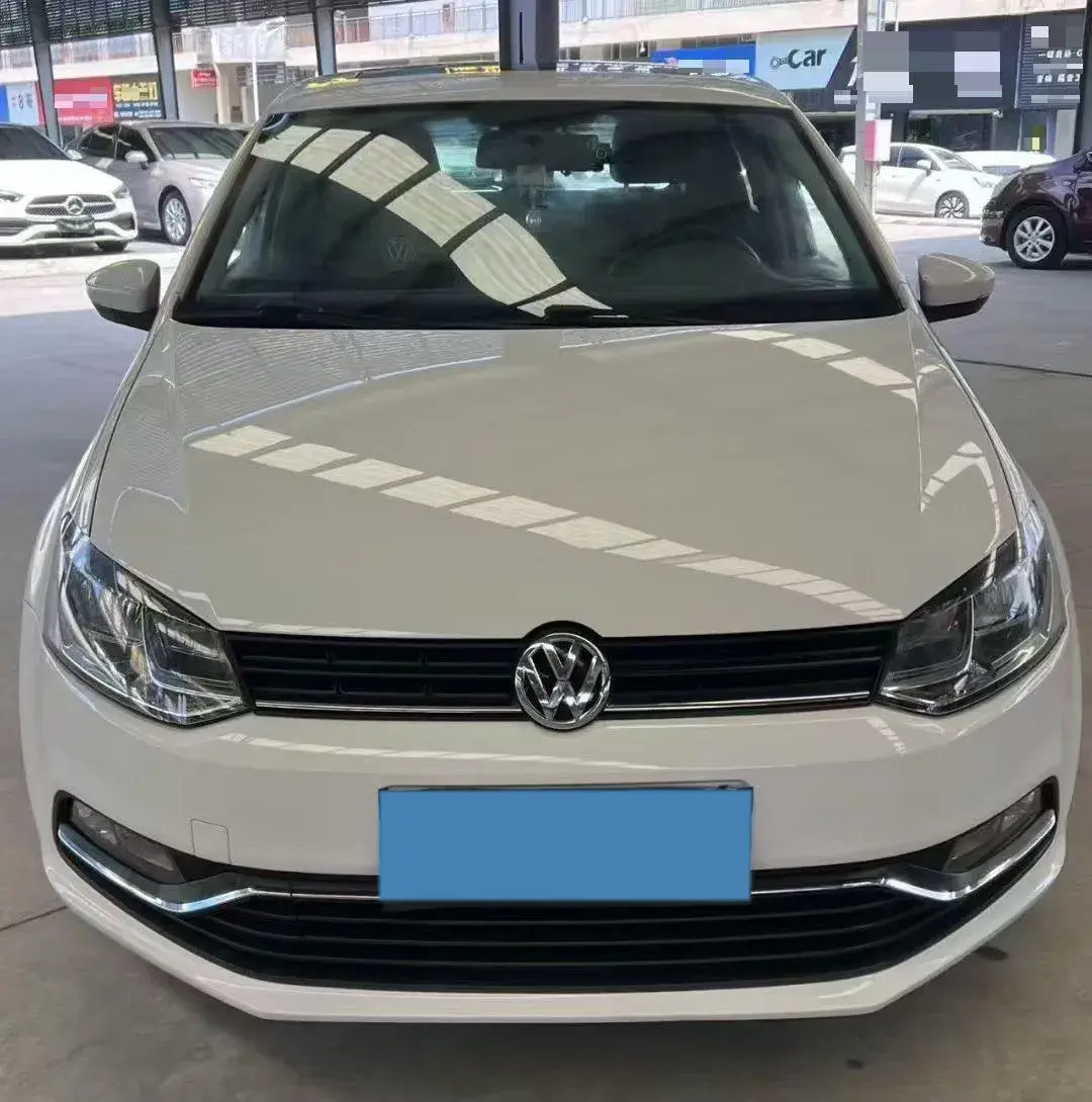 2016 VOLKSWAGEN POLO thumbnail 3