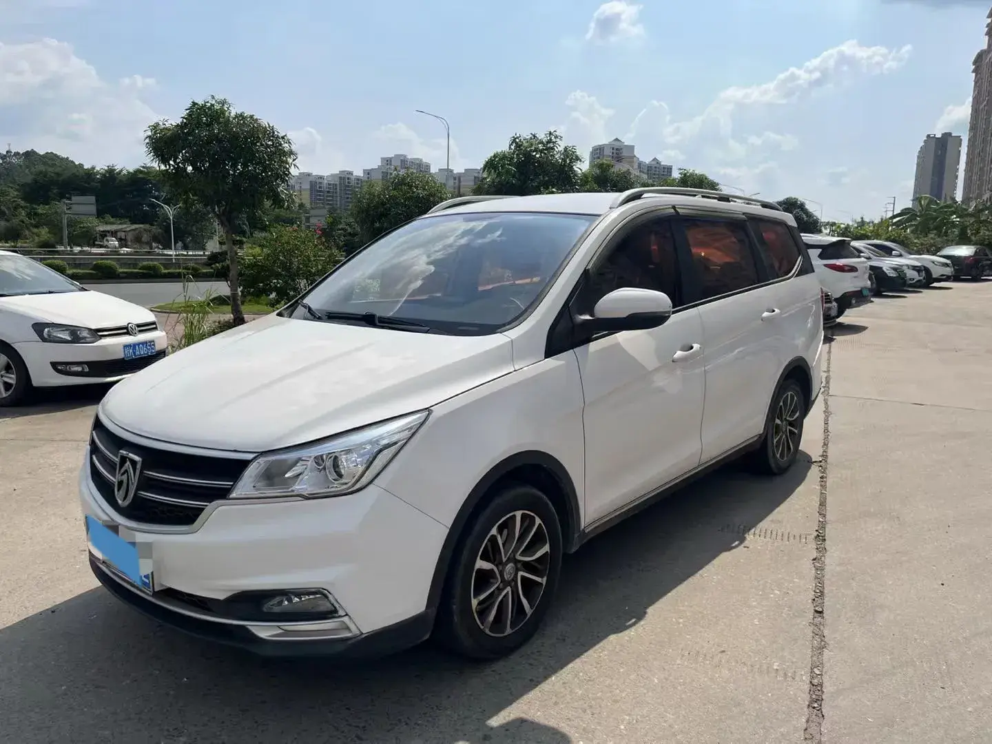 2019 BAOJUN 730 view 1