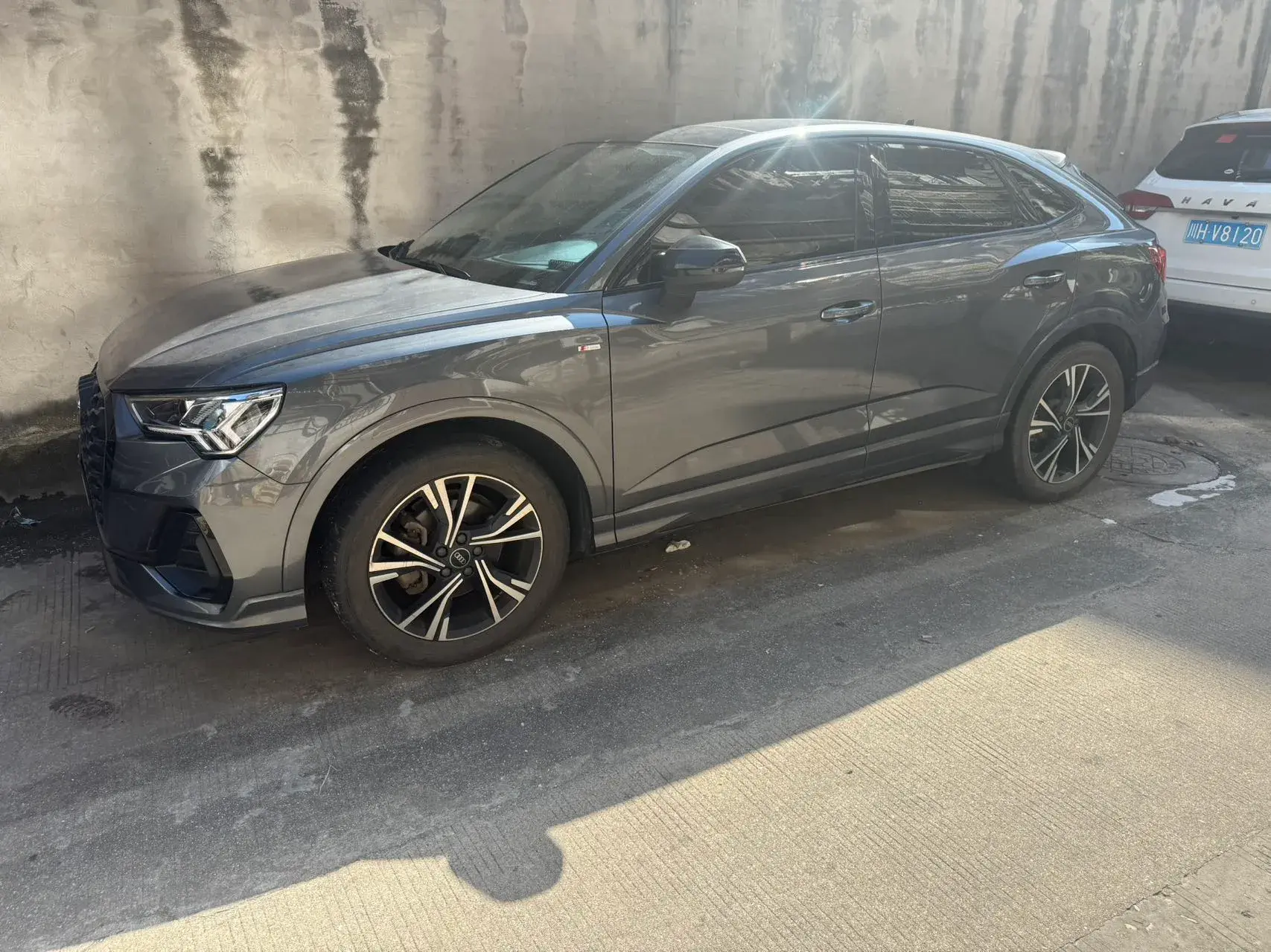 2022 AUDI Q3 thumbnail 3