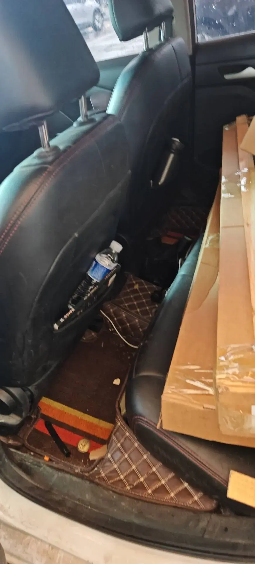 2019 CHEVROLET CAVALIER thumbnail 4