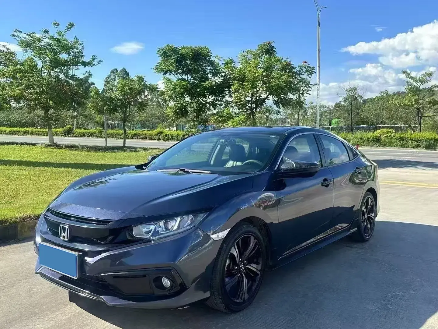 2019 HONDA CIVIC view 1