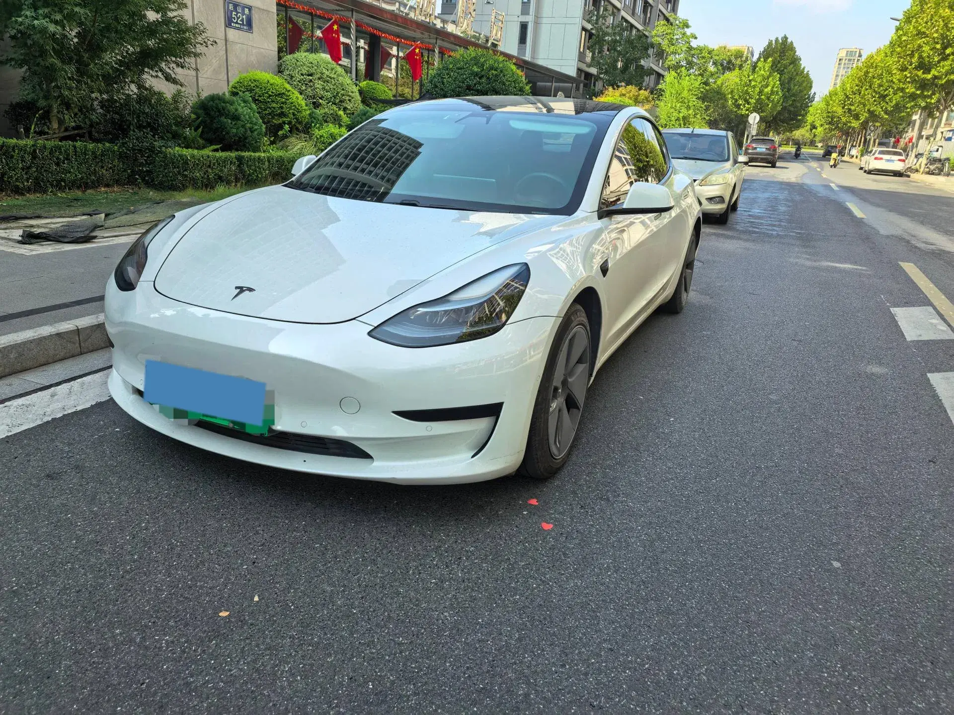 2021 TESLA MODEL view 1