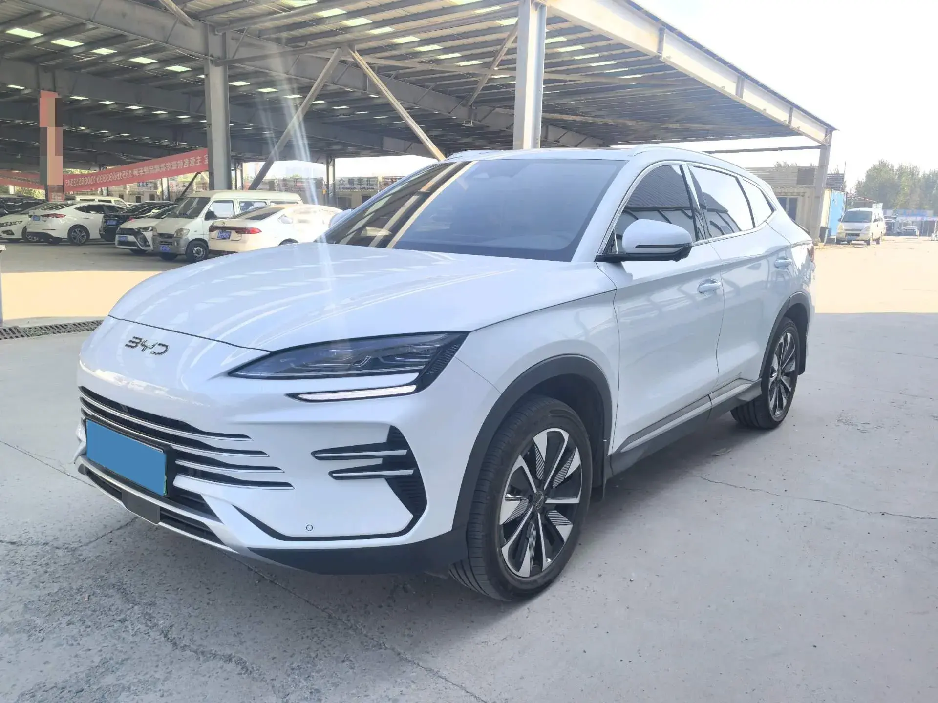 2025 BYD SONG view 1