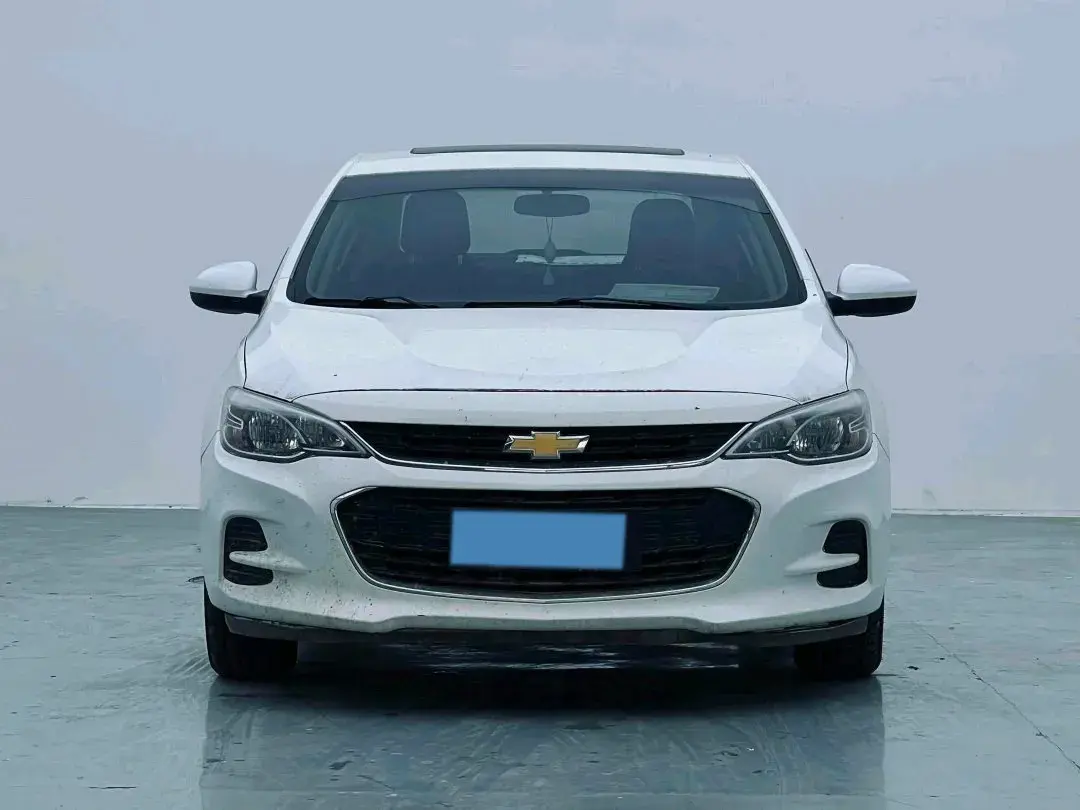 2019 CHEVROLET CAVALIER thumbnail 2