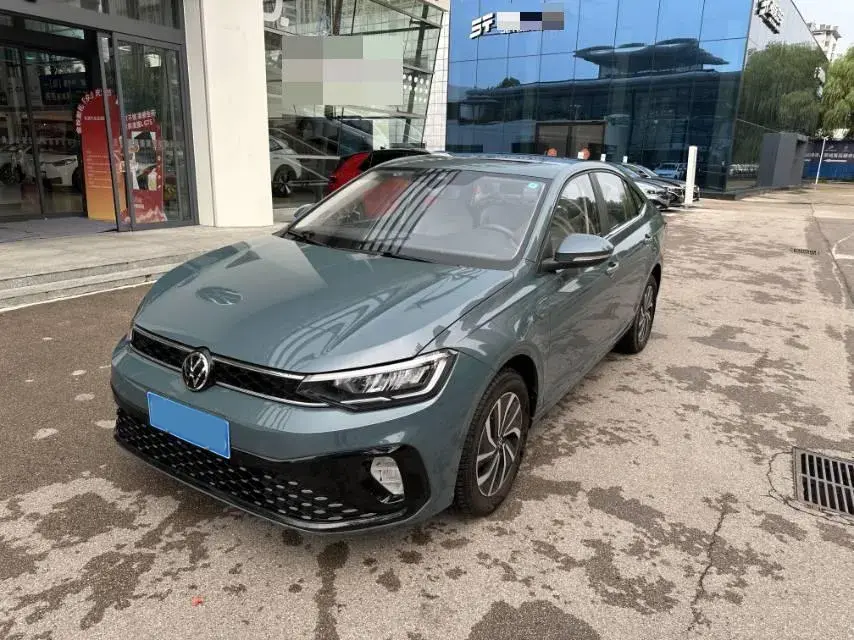 2023 VOLKSWAGEN LAVIDA view 1