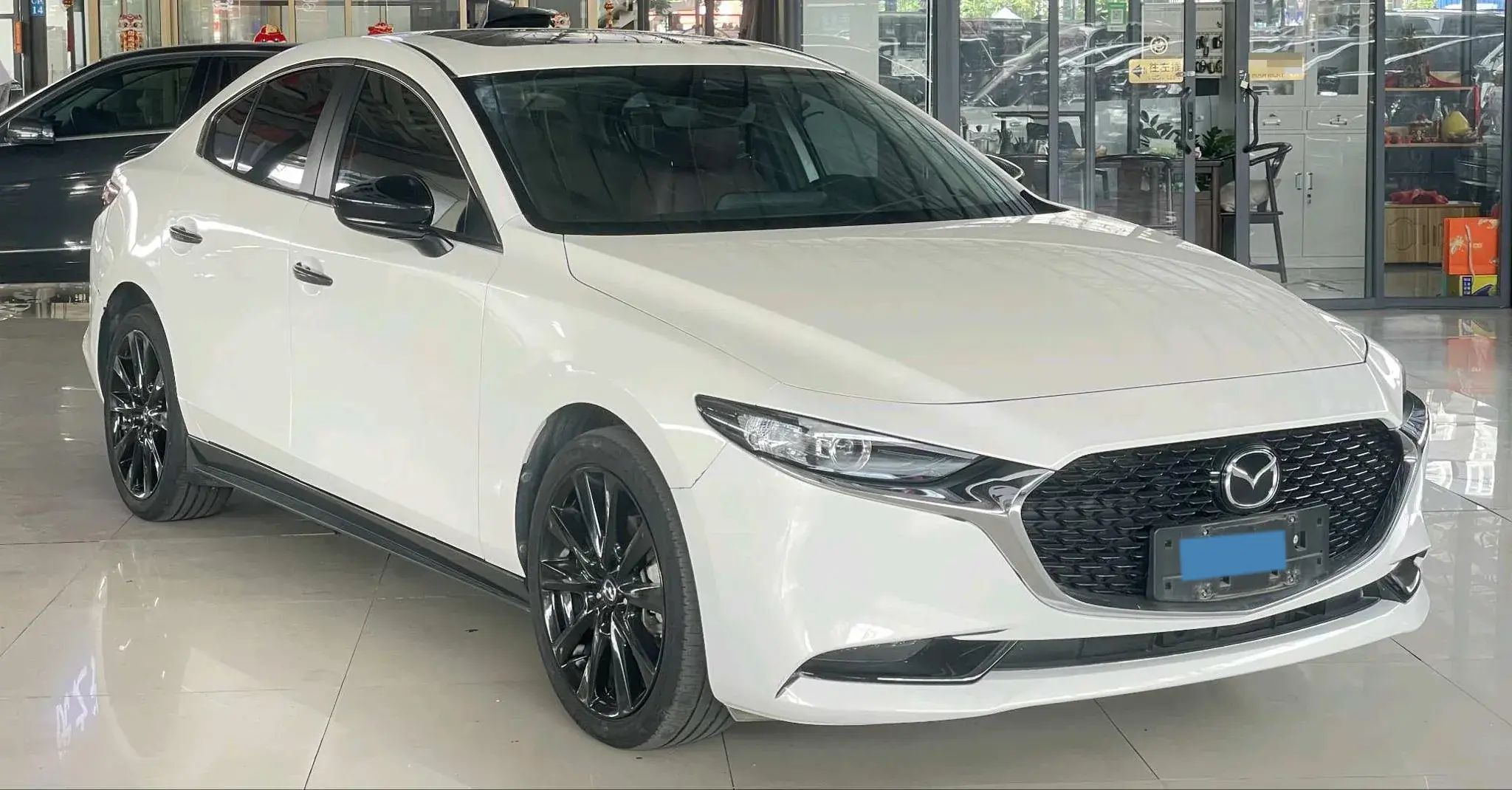 2022 MAZDA 3 thumbnail 4