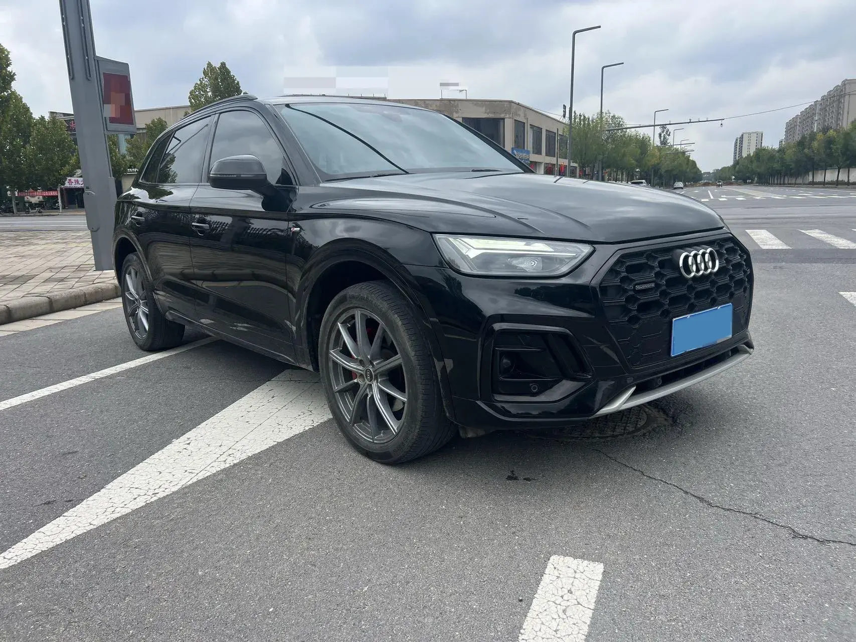 2022 AUDI Q5L thumbnail 3