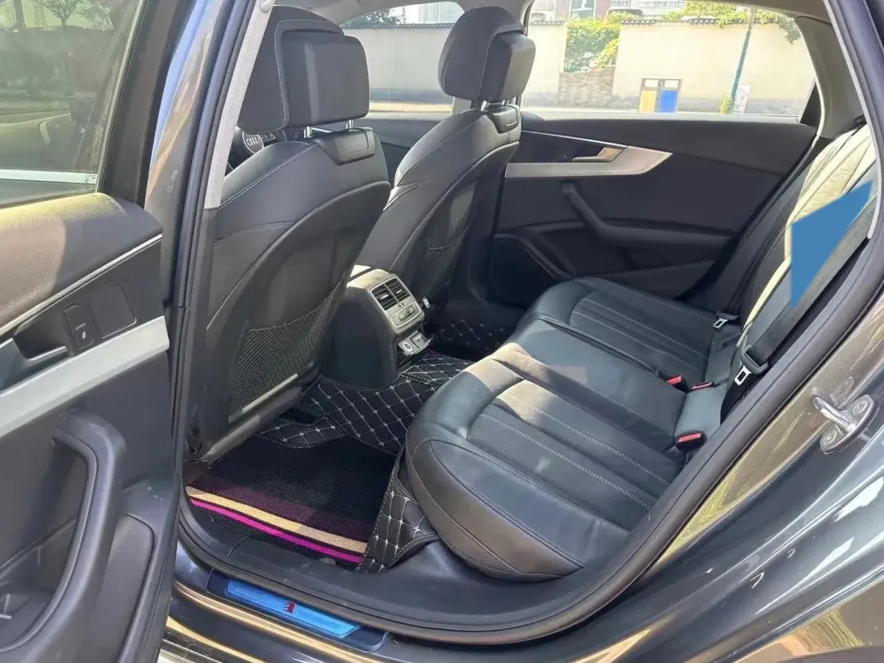 2020 AUDI A4L thumbnail 4