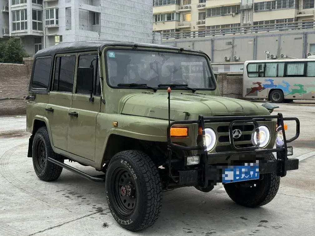 2018 BAW 212 thumbnail 2