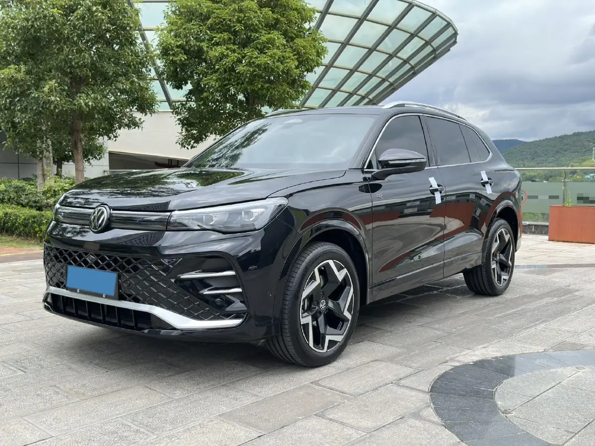 2024 Volkswagen Tiguan L 2.0T 186HP L4 7DCT