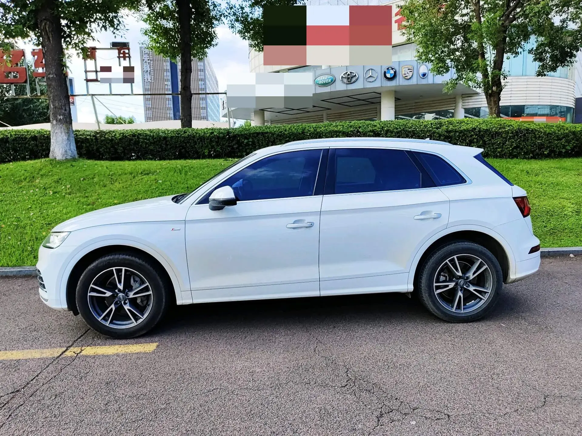 2020 AUDI Q5L thumbnail 4