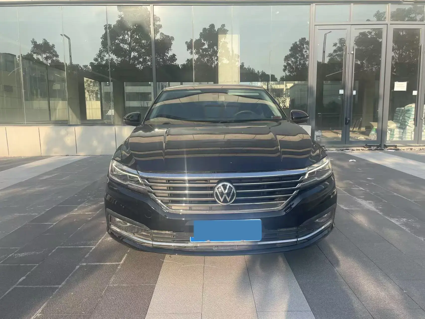 2021 VOLKSWAGEN LAVIDA thumbnail 2