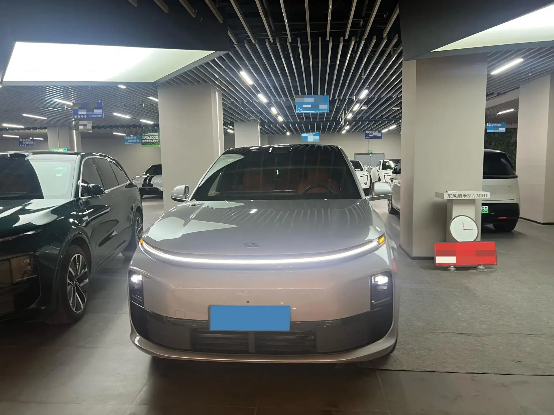 2024 LI L6 thumbnail 2