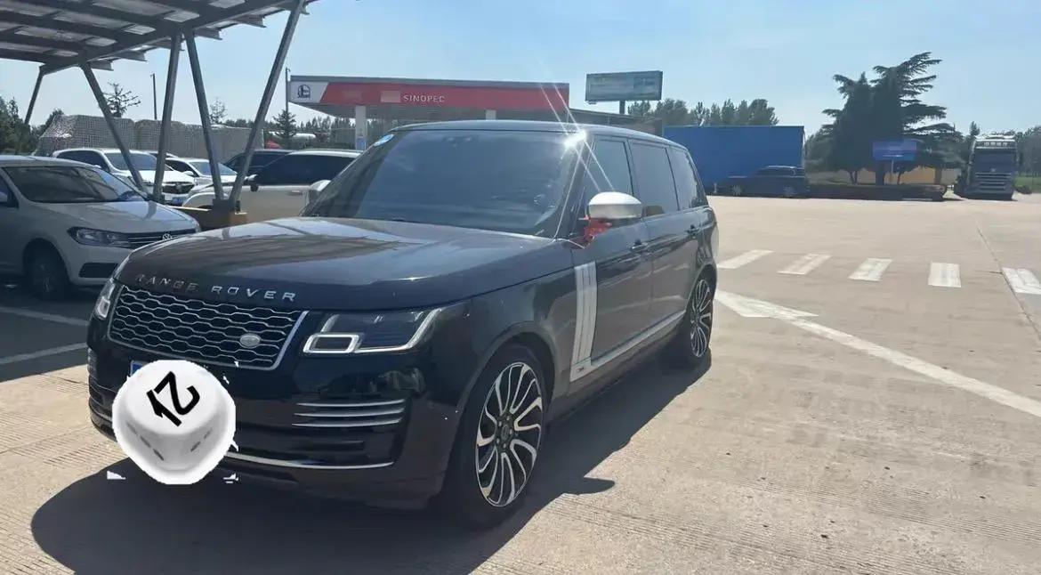 2018 LAND ROVER view 1