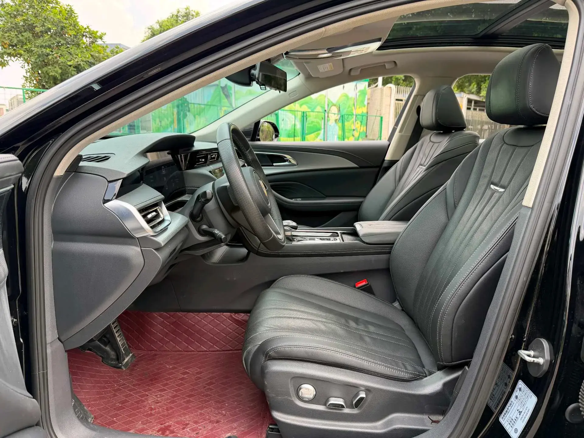 2023 HONGQI H5 thumbnail 4