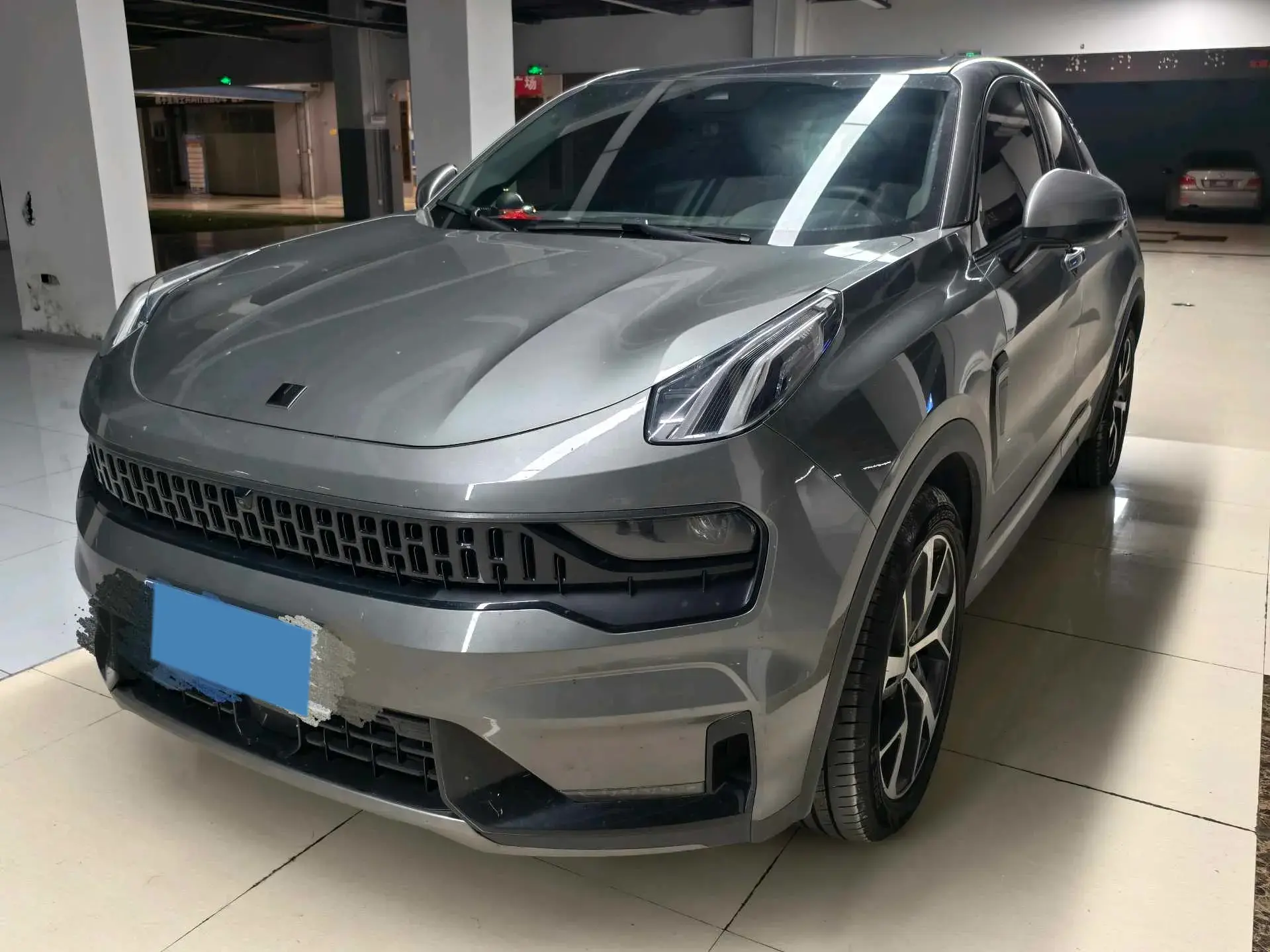 2020 LYNK&CO 05 view 1