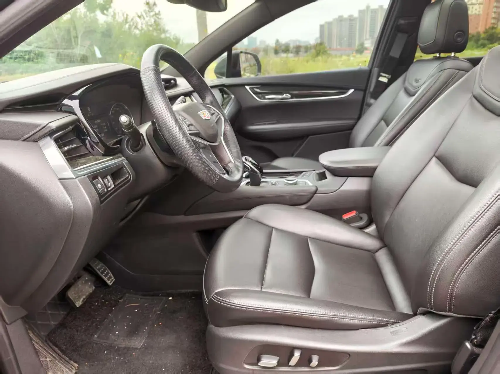 2020 CADILLAC XT5 thumbnail 4