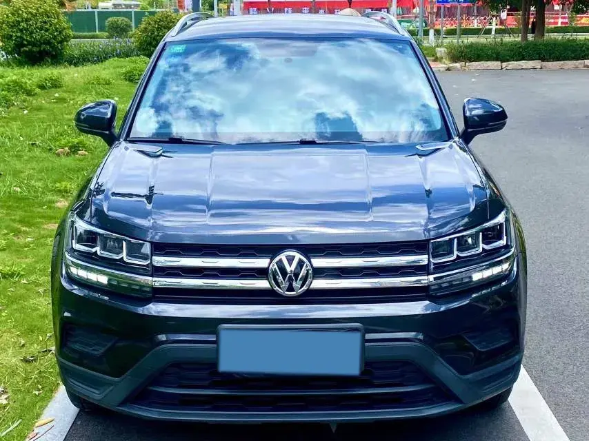 2019 VOLKSWAGEN THARU thumbnail 2