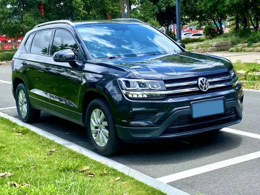 2019 VOLKSWAGEN THARU thumbnail 3