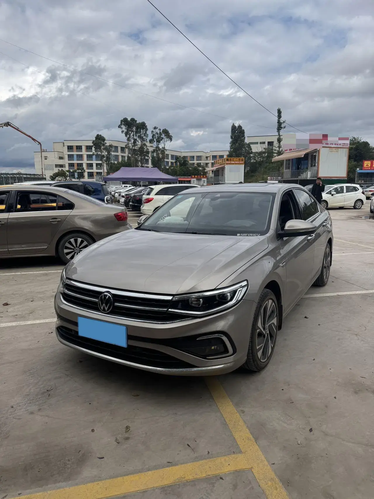 2023 VOLKSWAGEN BORA view 1