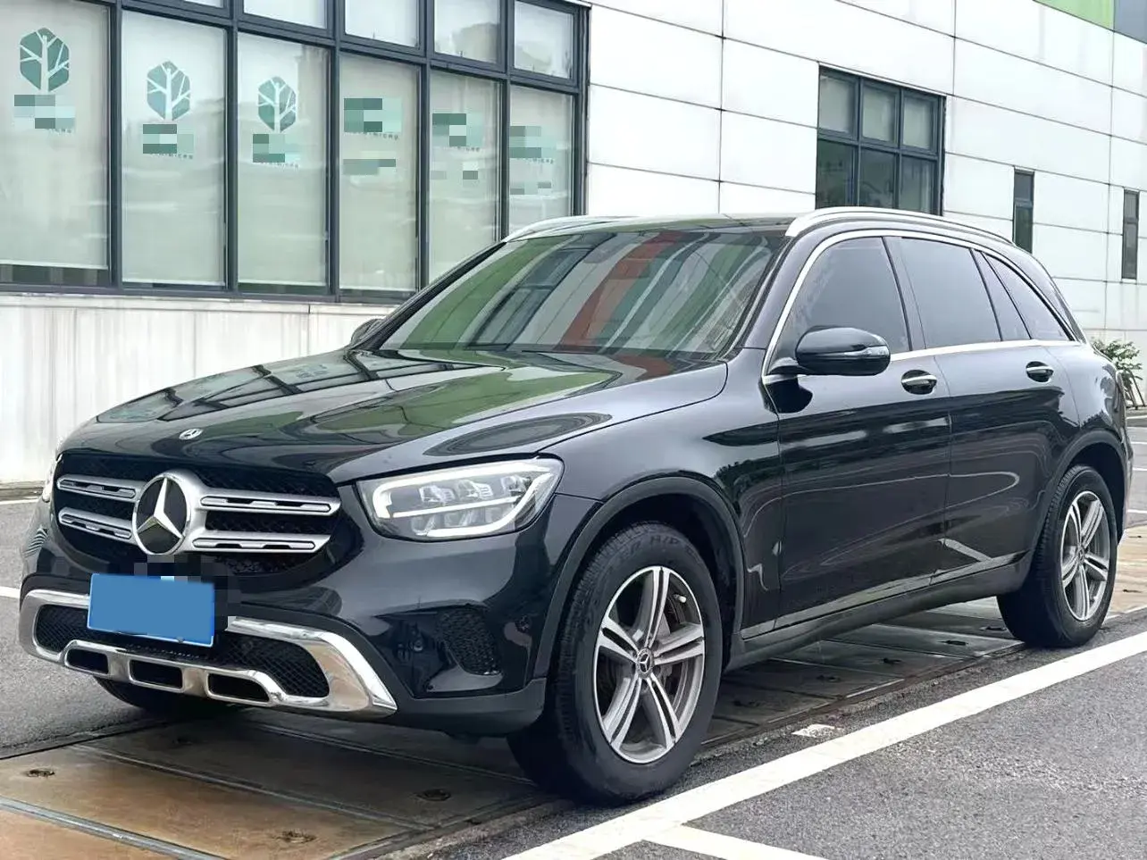 2020 MERCEDES-BENZ GLC view 1