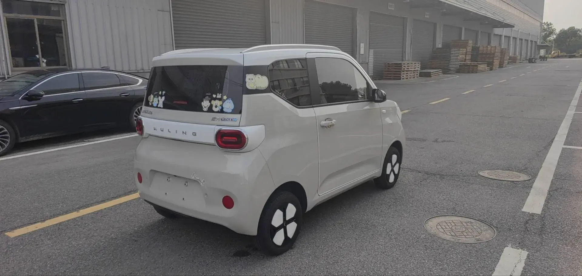 2024 WULING HONGGUANG thumbnail 3