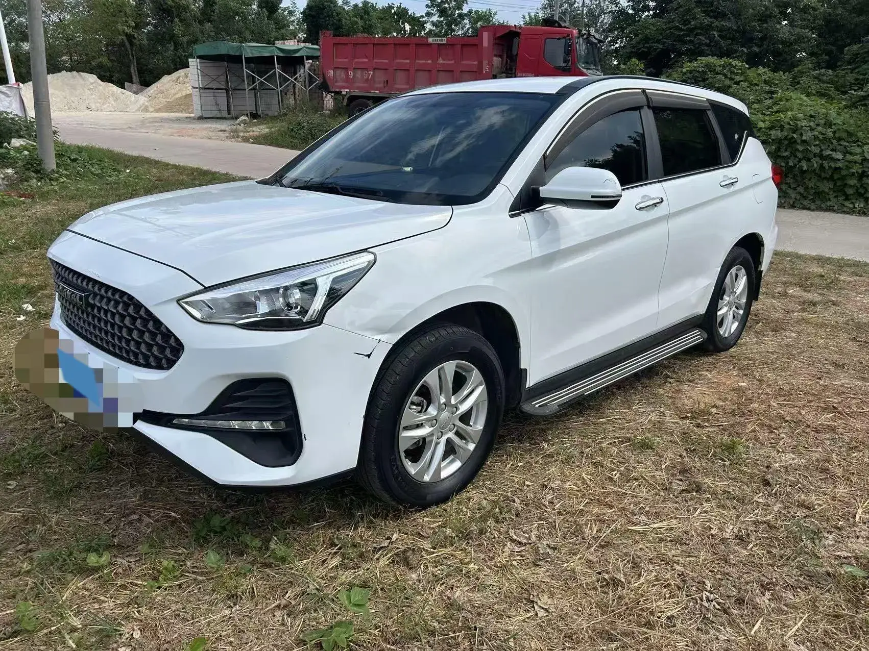2018 HAVAL M6 view 1