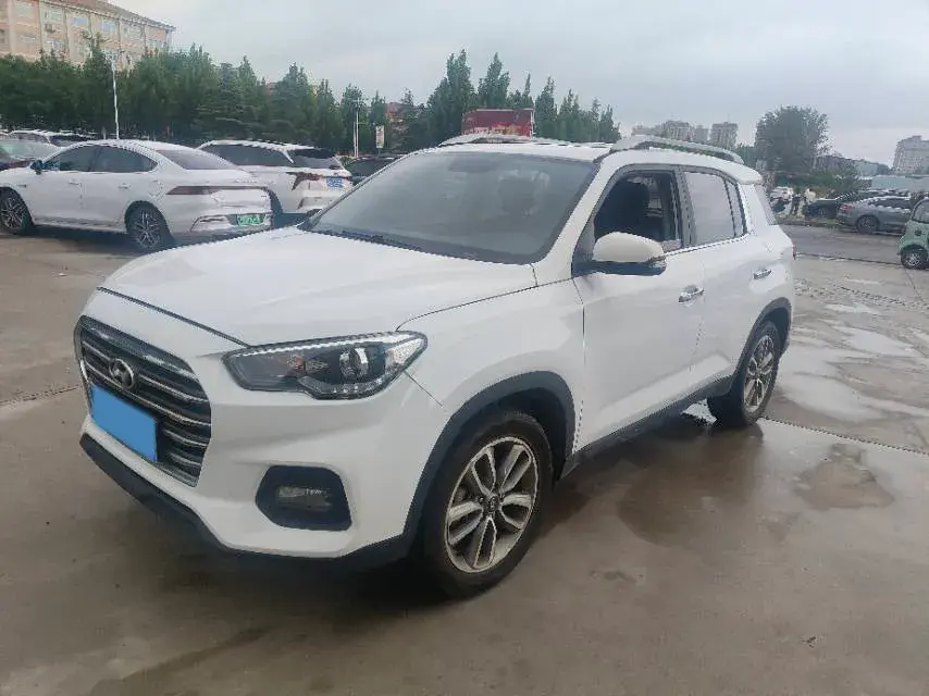 2018 HYUNDAI IX35 view 1